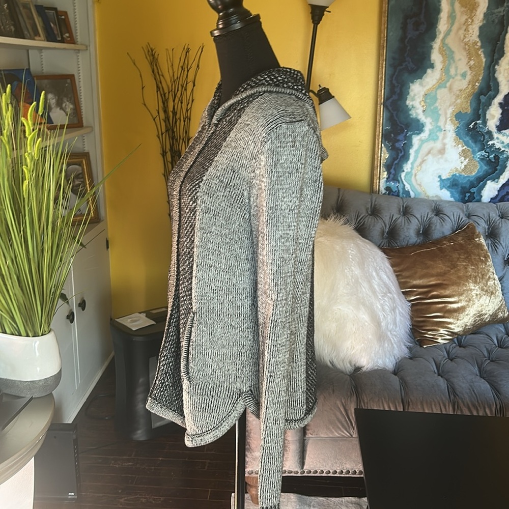 Anthropologie Sparrow Gray Zip Front Hooded Sweater Knit Back Zip Size Medium - Picture 3 of 12